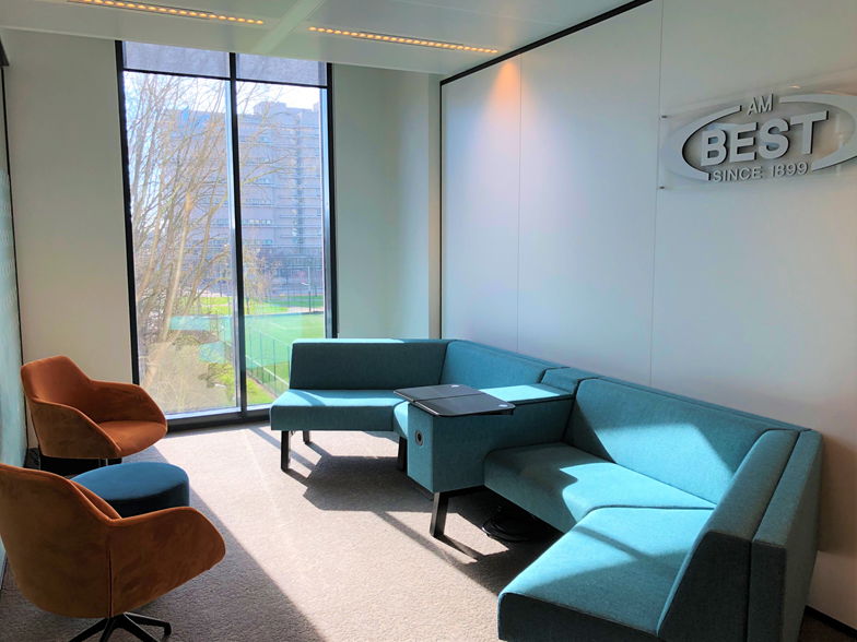 AM Best Amsterdam Office Lobby